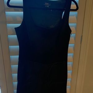 Top w/skirt attached